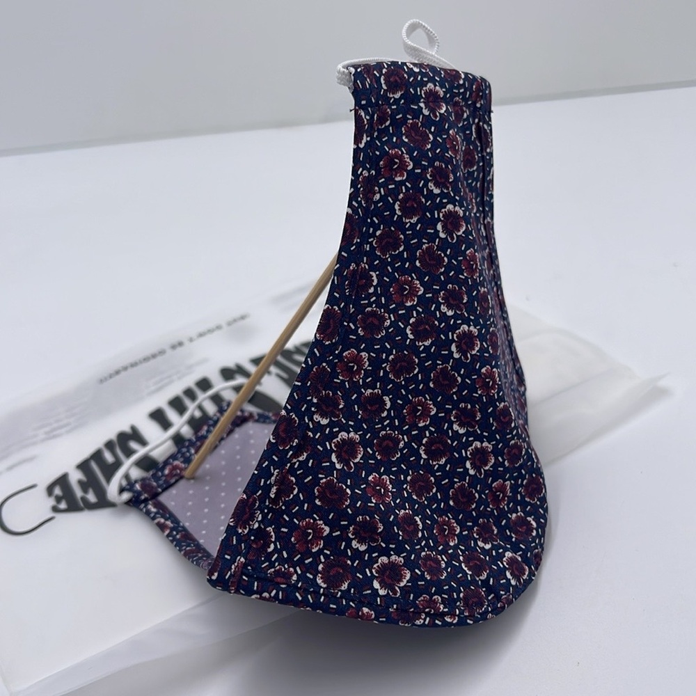 Floral Face Mask in Navy and Red TED BAKER LONDON Reversible Reusable FACE MASK - Picture 11 of 16